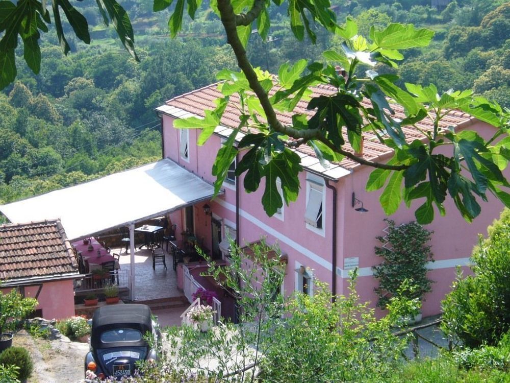 Agriturismo Locanda Del Papa La Spezia Exterior foto