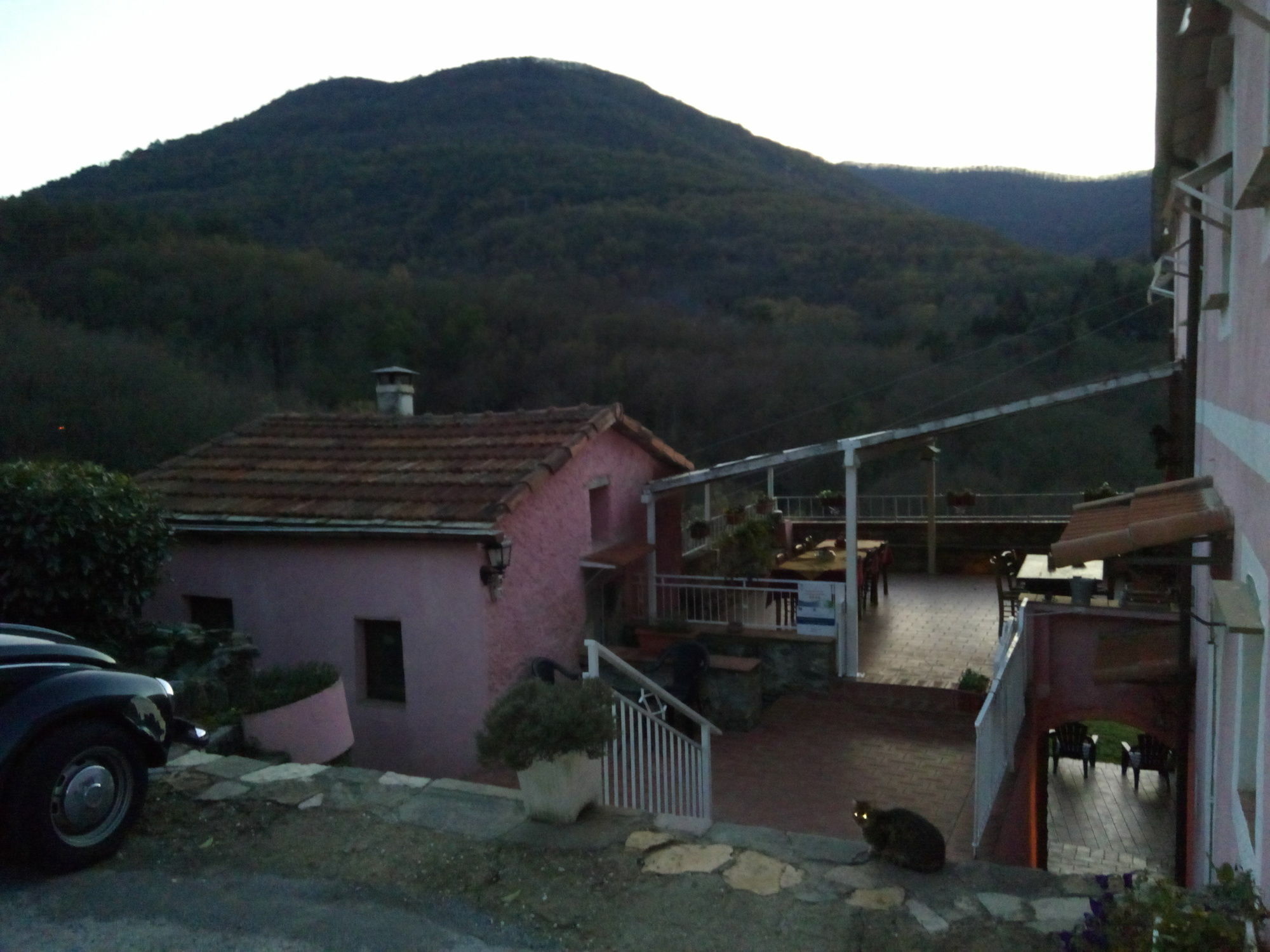 Agriturismo Locanda Del Papa La Spezia Exterior foto